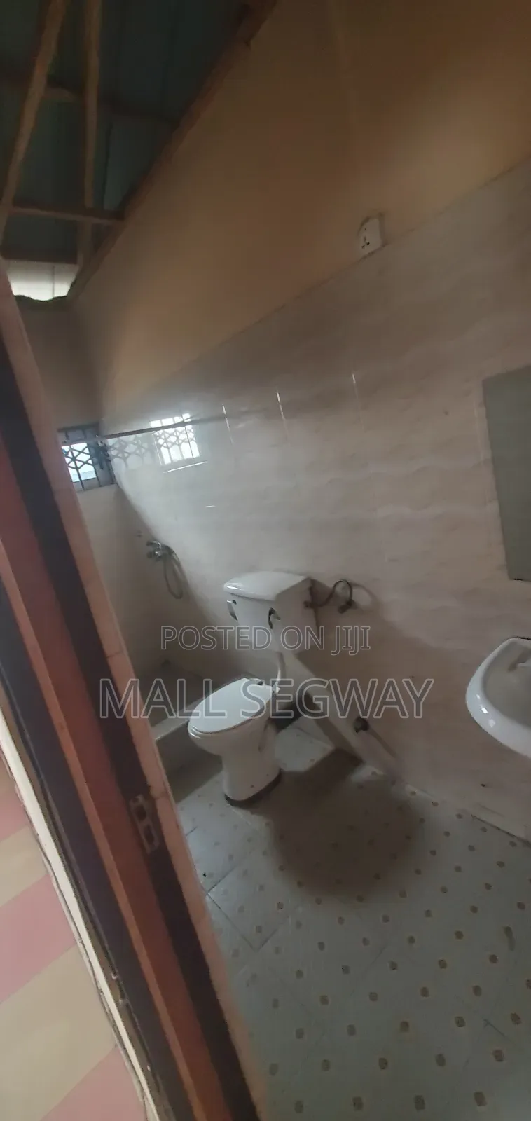 1bdrm Apartment in Private Property, Nmai-Dzorn for rent