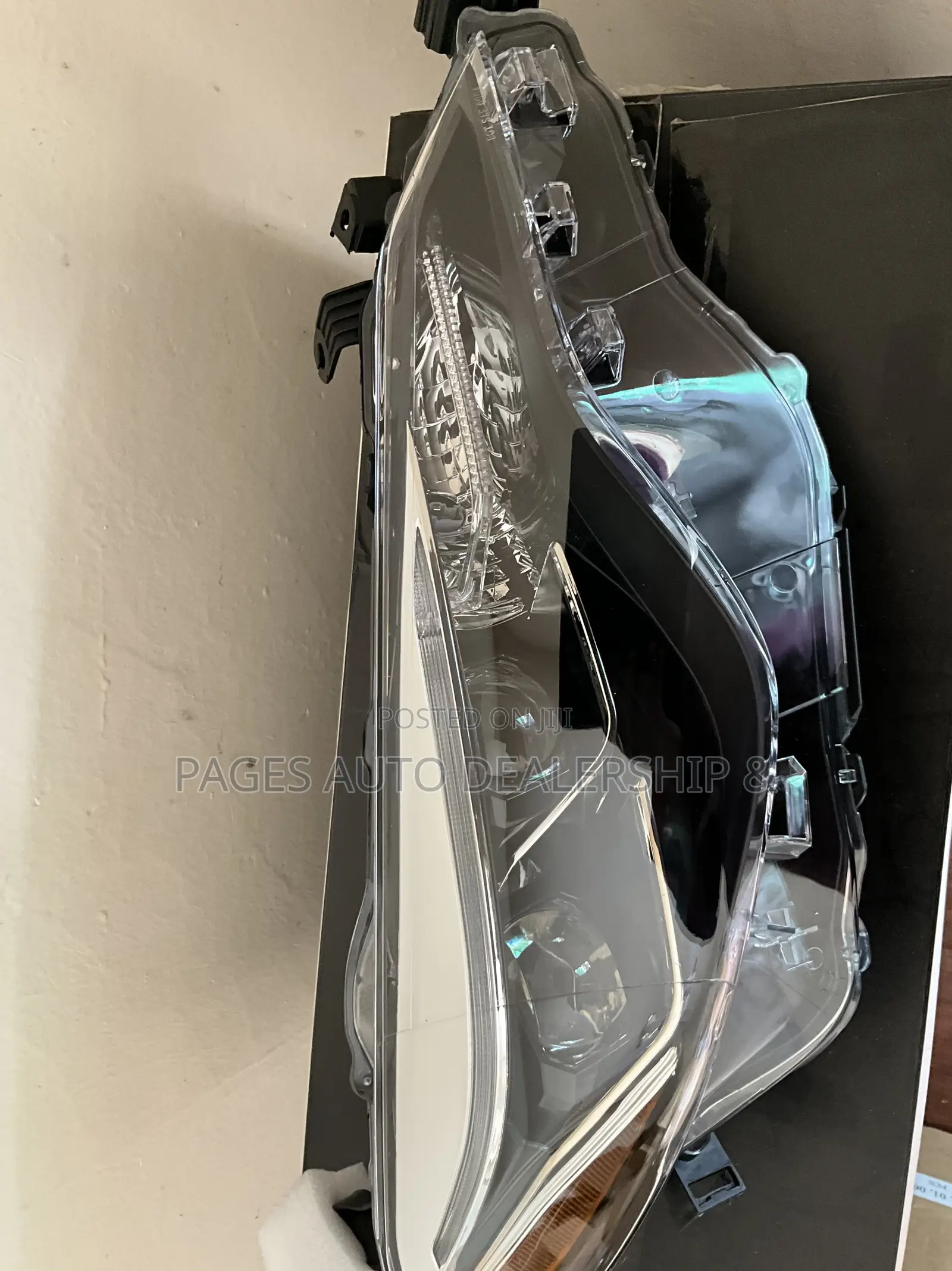 2017 Toyota Corolla Headlights SE, XSE, Sports, Sports Plus