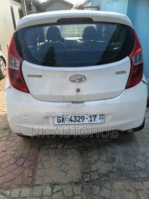 Hyundai Eon 0.8 FWD 2017 White