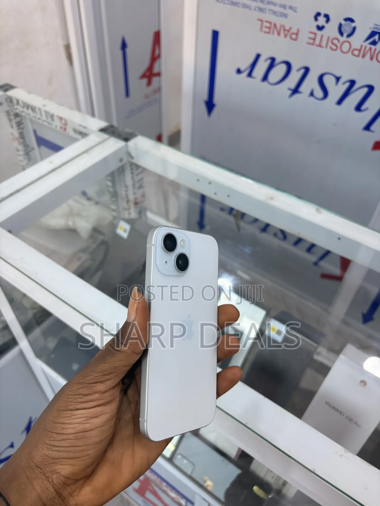 Apple iPhone 15 128 GB White