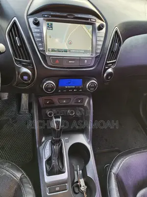 Hyundai Tucson Limited FWD 2014 Gray