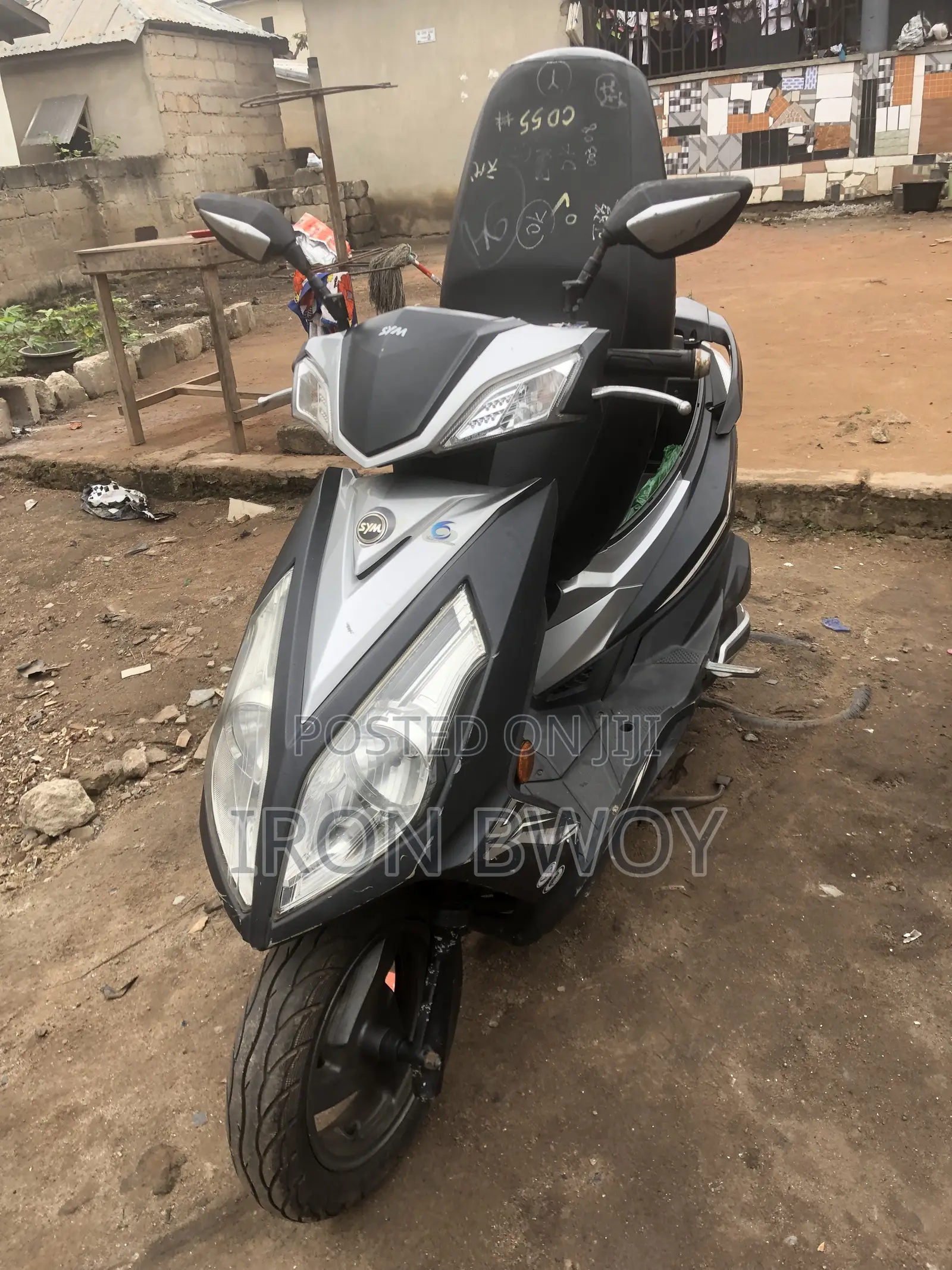 SYM Maxsym 2025 Black