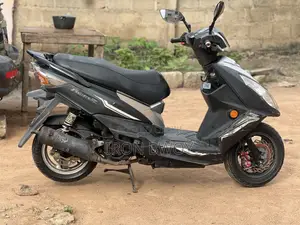 SYM Maxsym 2025 Black