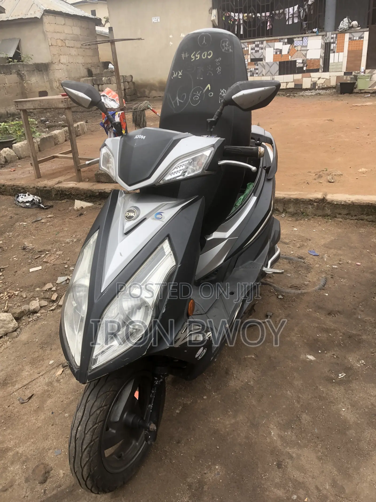 SYM Maxsym 2025 Black