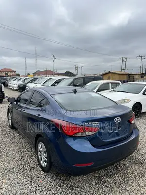 Hyundai Elantra 2015 Blue