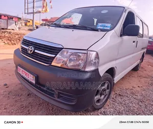 Toyota HiAce 2010 White