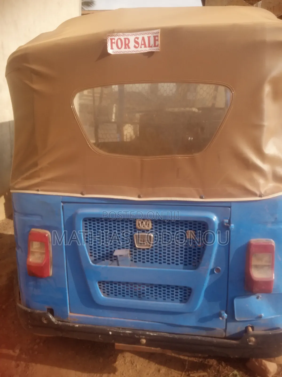 Bajaj RE 2023 Blue