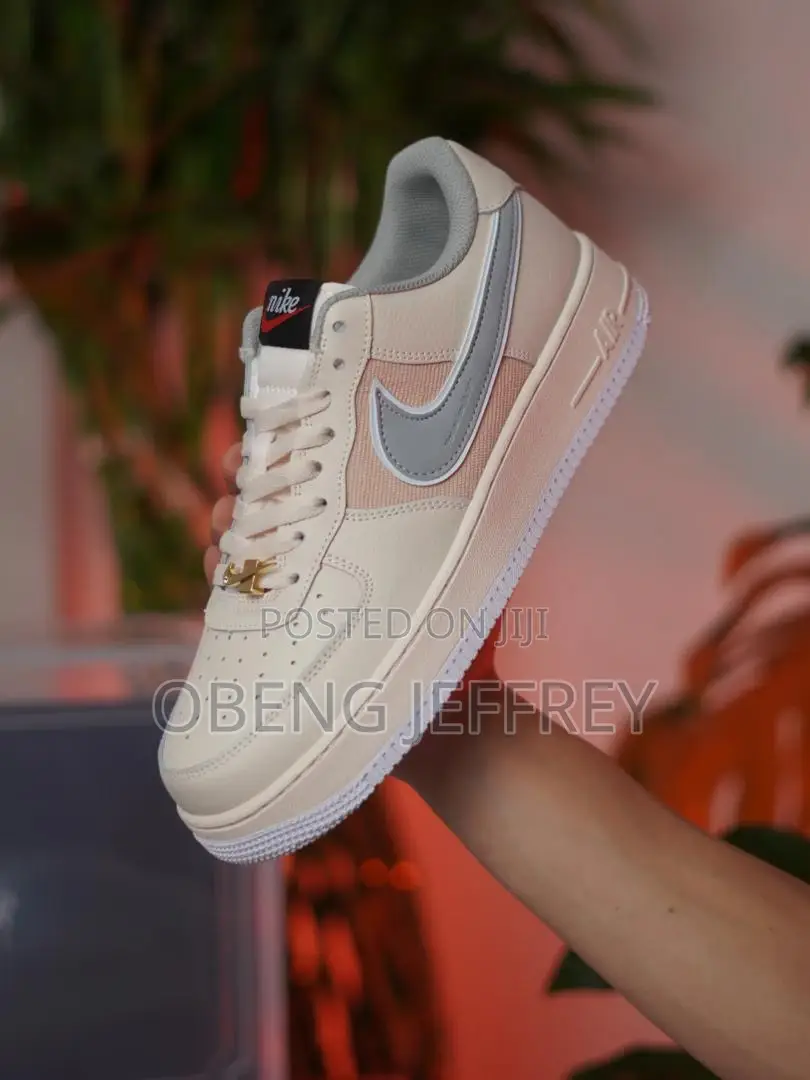 Original Nike Airforce 1 Cream/Beige