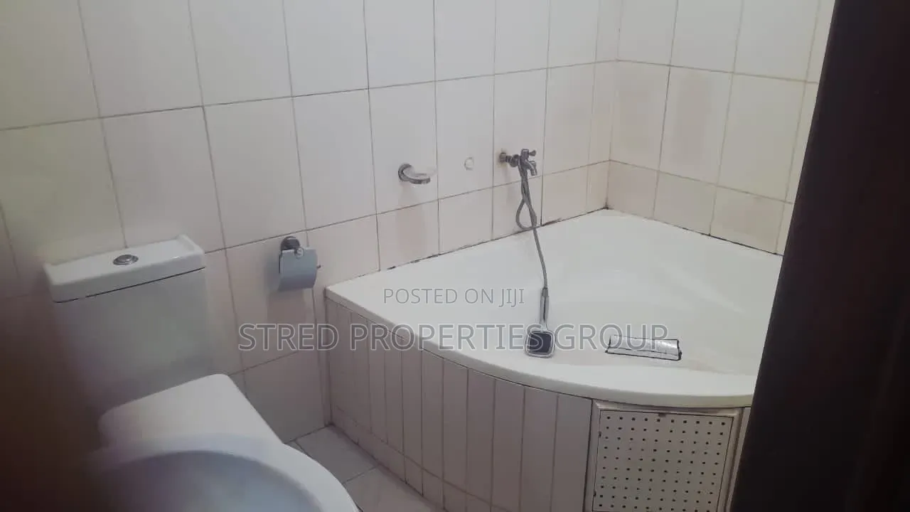 2bdrm House in Tempo Estates, Baatsona Total for rent