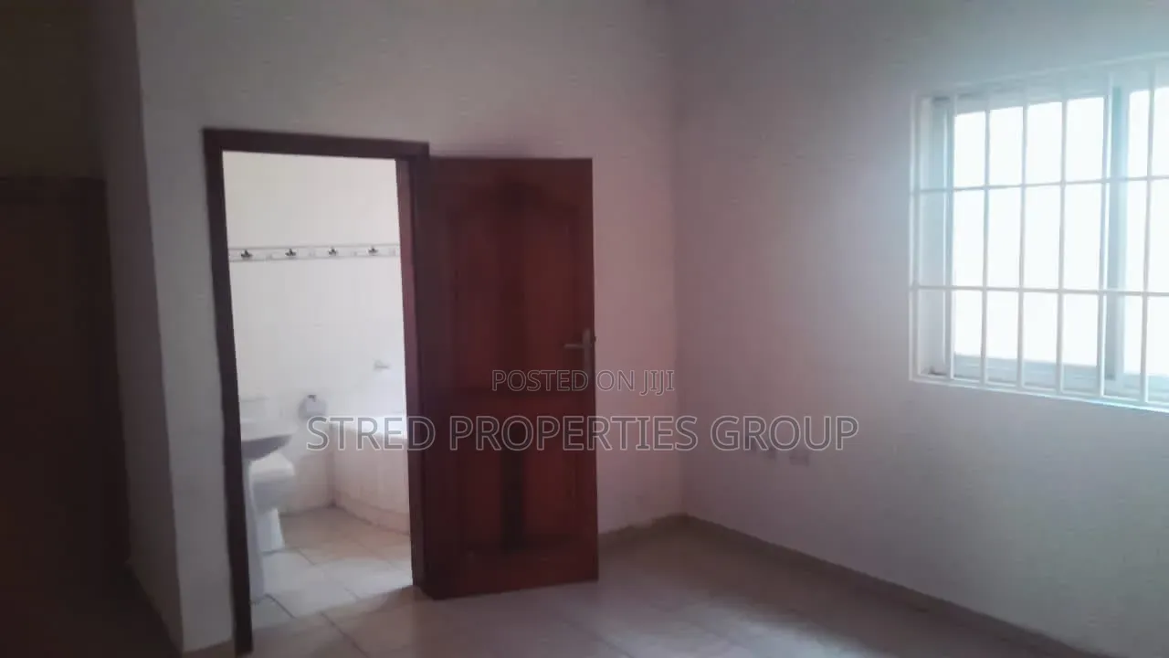 2bdrm House in Tempo Estates, Baatsona Total for rent