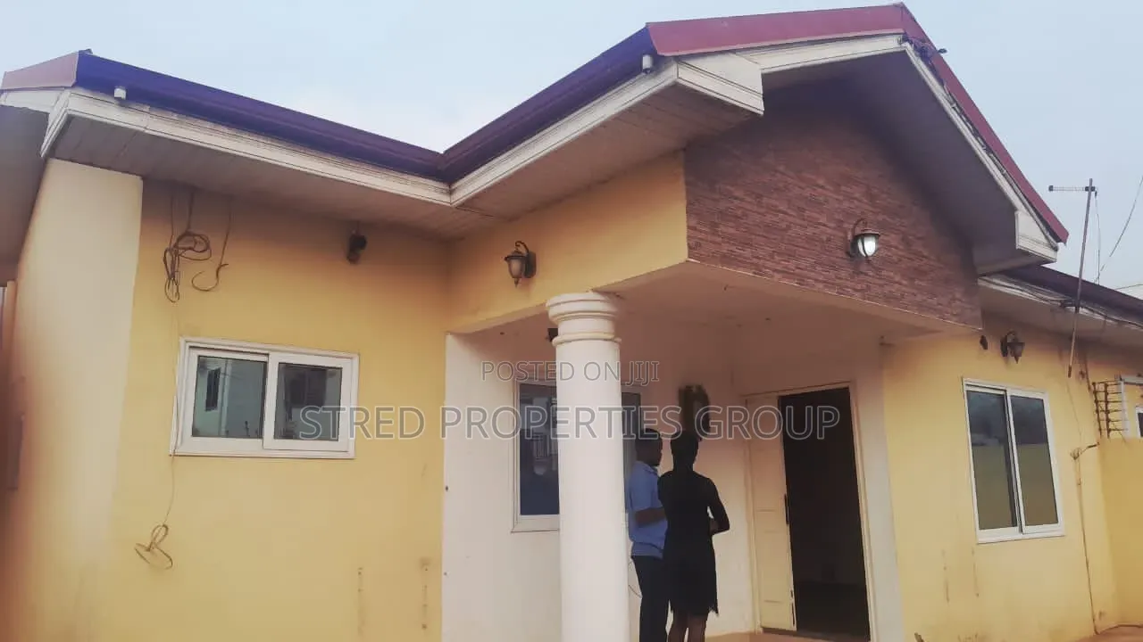 2bdrm House in Tempo Estates, Baatsona Total for rent
