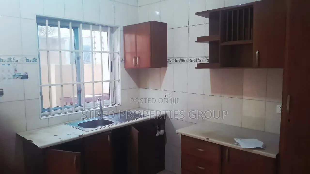 2bdrm House in Tempo Estates, Baatsona Total for rent