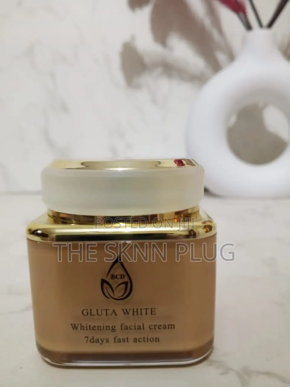 Gluta White Whitening Facial Cream