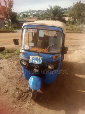 Bajaj RE 2023 Blue