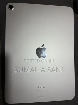 Apple iPad Air (2022) 64 GB Silver