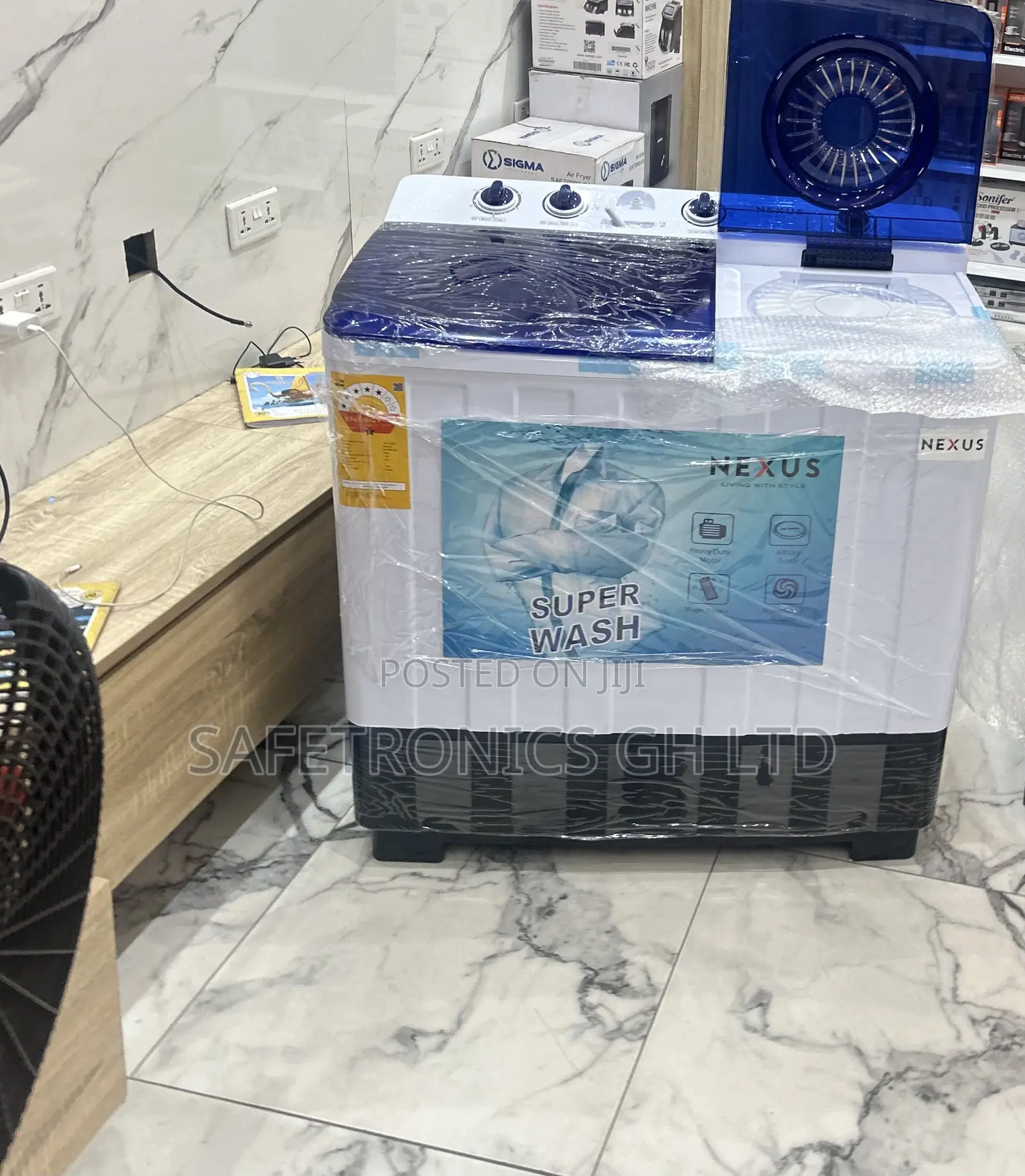 High Quality 15 Kg Nexus Semi-Automatic Twin Tub Washing Machine