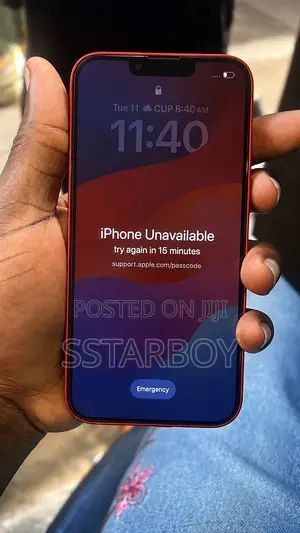 Apple iPhone 13 256 GB Red