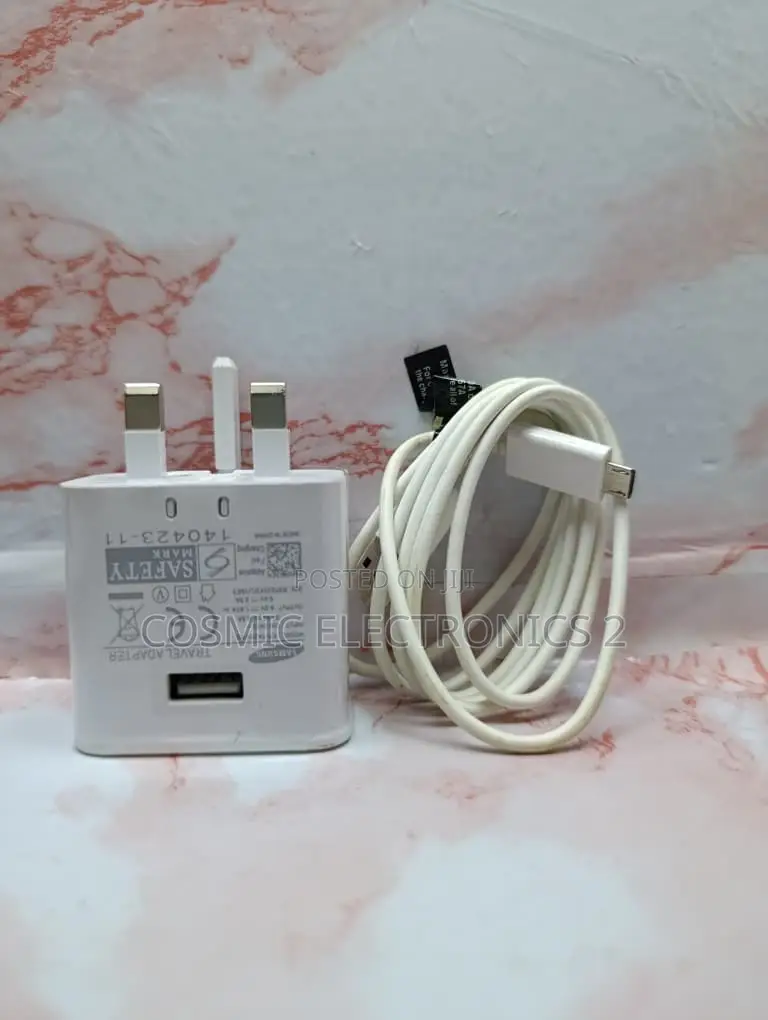 Samsung 25W Fast Charging Travel Adapter With USB-A Cable