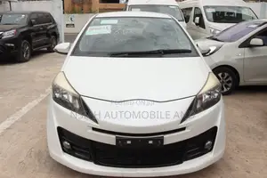 Toyota Vitz 2013 White