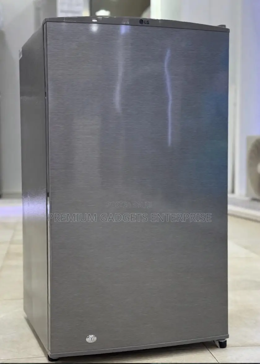 LG 92Liter Low Voltage (110V – 290V) Table Top Refrigerator GL-131SQQP