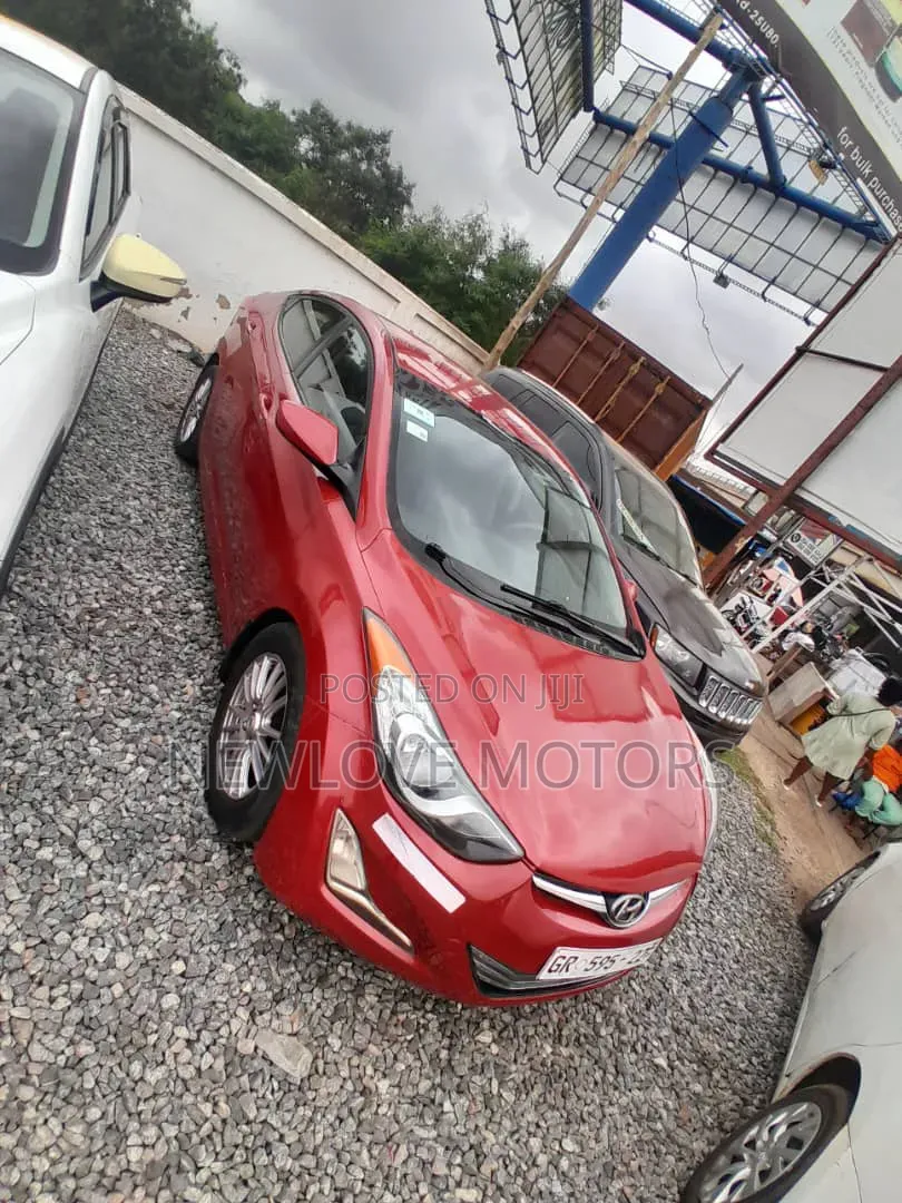 Hyundai Elantra 2013 Red