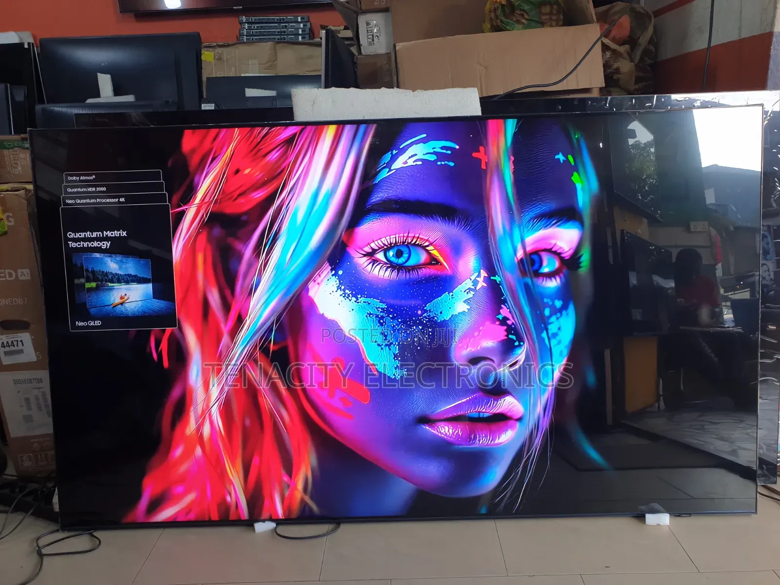 75"neo Qled Samsung Uhd HDR Smart Satellite TV