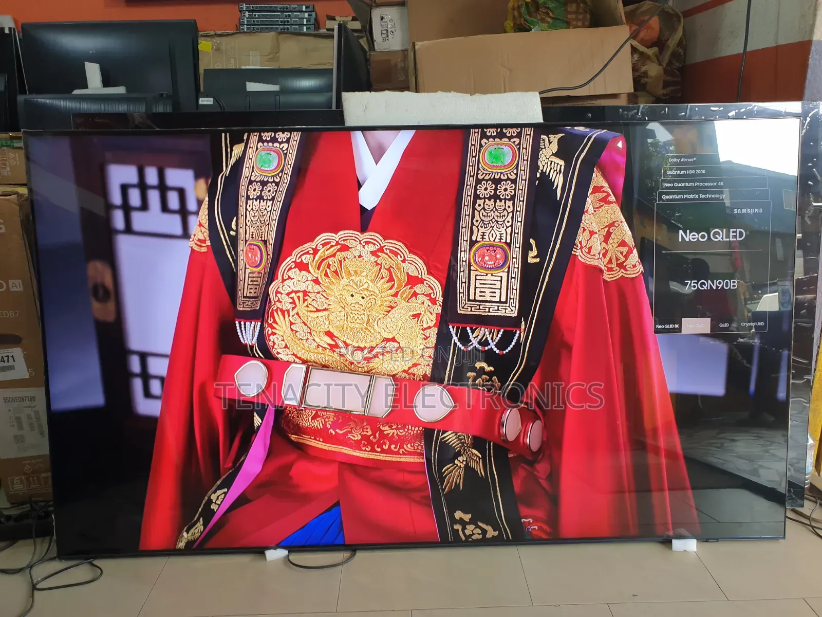 75"neo Qled Samsung Uhd HDR Smart Satellite TV