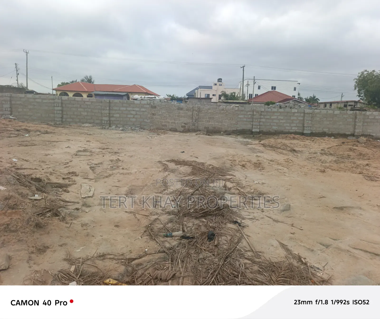 Full Plot of Land for Sale at Manet