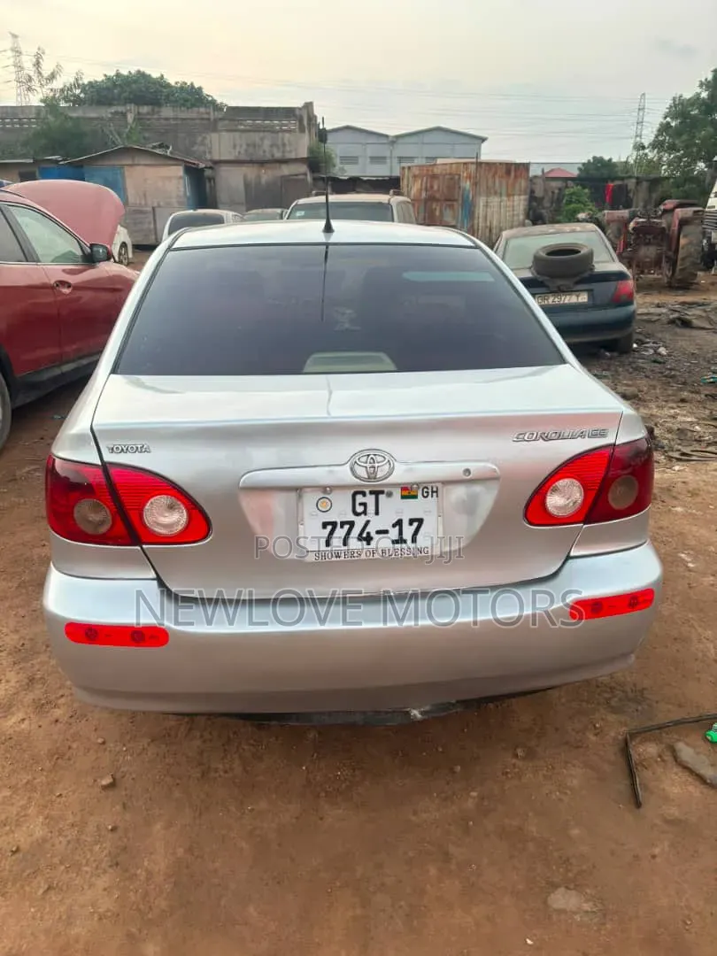Toyota Corolla 2007 Silver