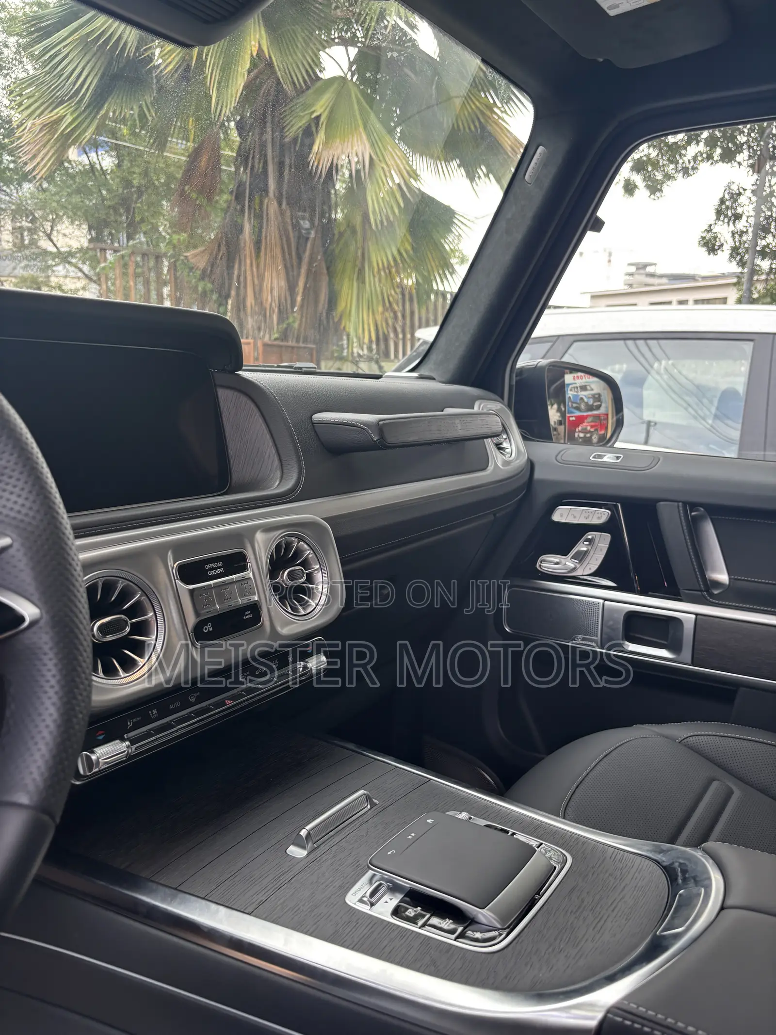New Mercedes-Benz G-Class 2025 Black