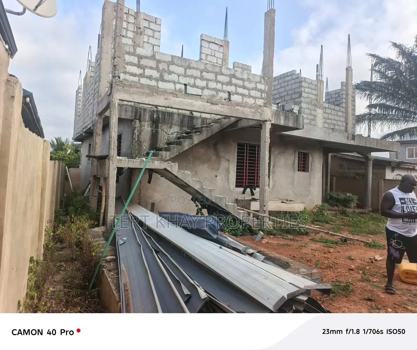 6bdrm House in Terbibianor, New Town for sale