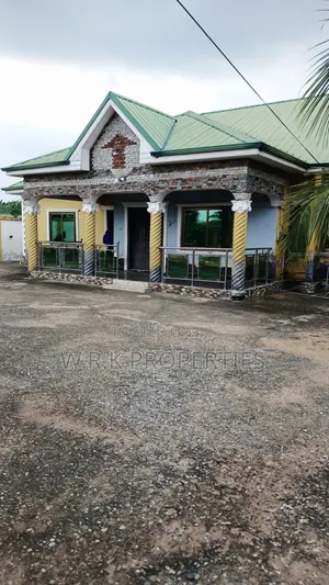 3bdrm House in Nyamekrom Koforidua, New-Juaben Municipal for rent
