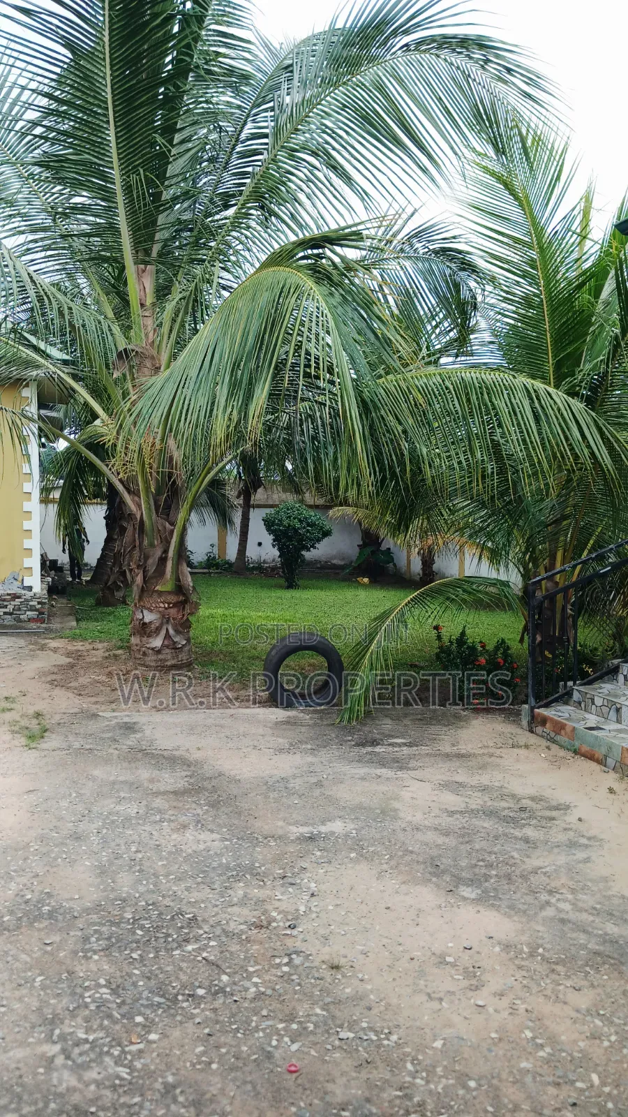 3bdrm House in Nyamekrom Koforidua, New-Juaben Municipal for rent