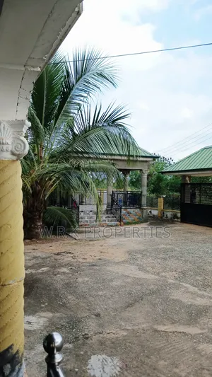 3bdrm House in Nyamekrom Koforidua, New-Juaben Municipal for rent