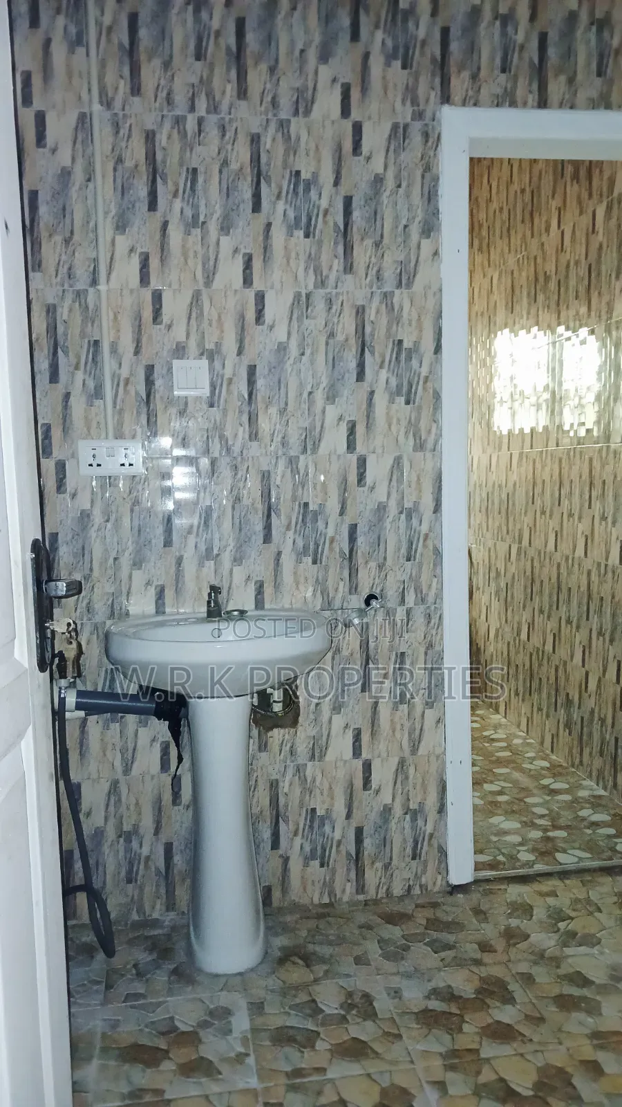 3bdrm House in Nyamekrom Koforidua, New-Juaben Municipal for rent