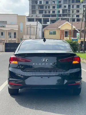 Hyundai Elantra Sport 2019 Black