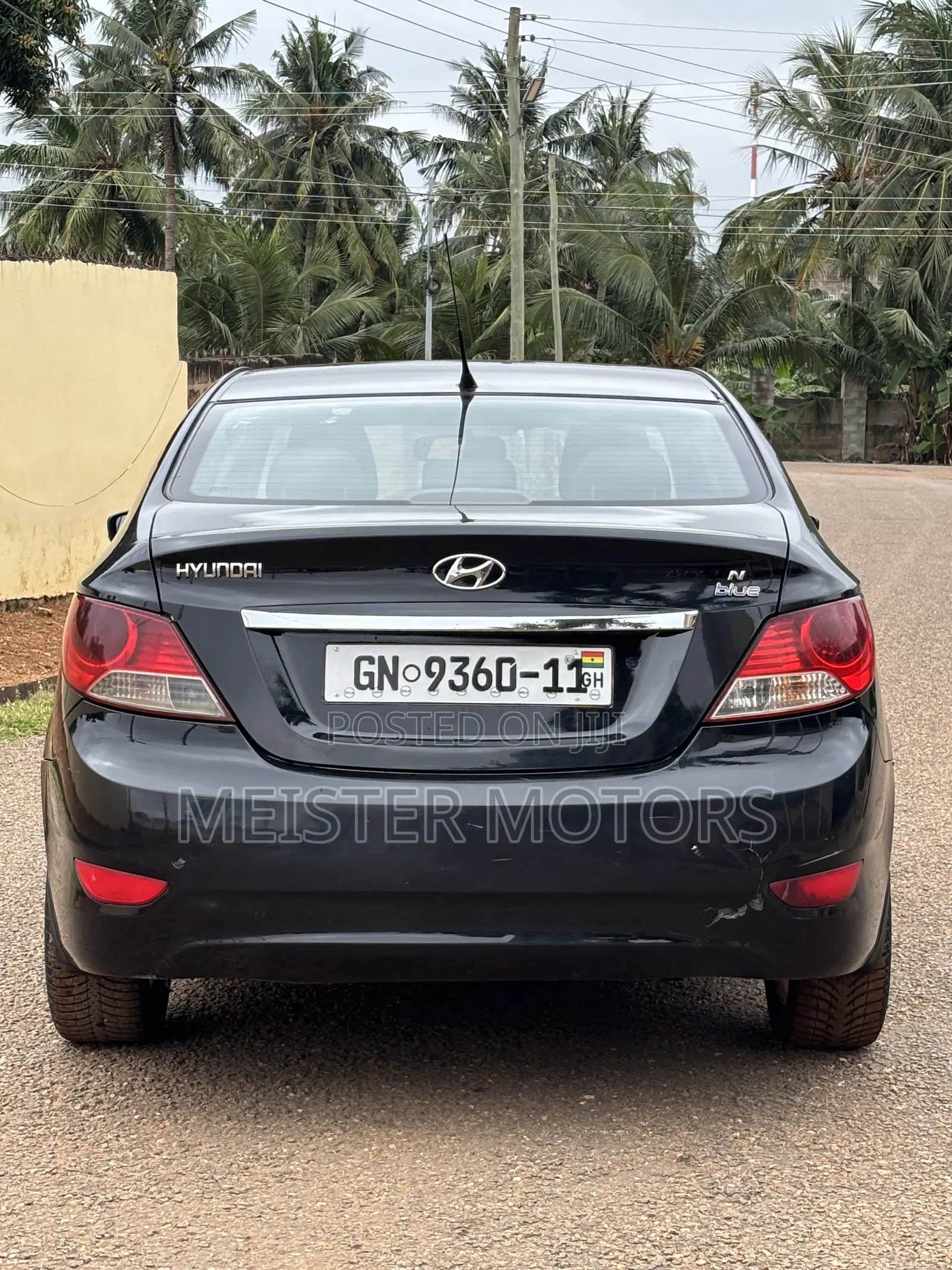 Hyundai Accent 2011 Black