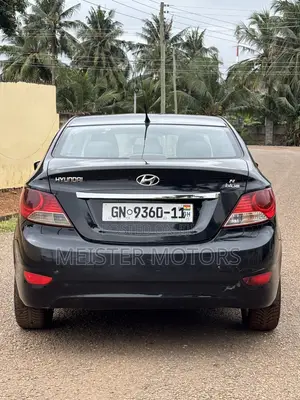 Hyundai Accent 2011 Black