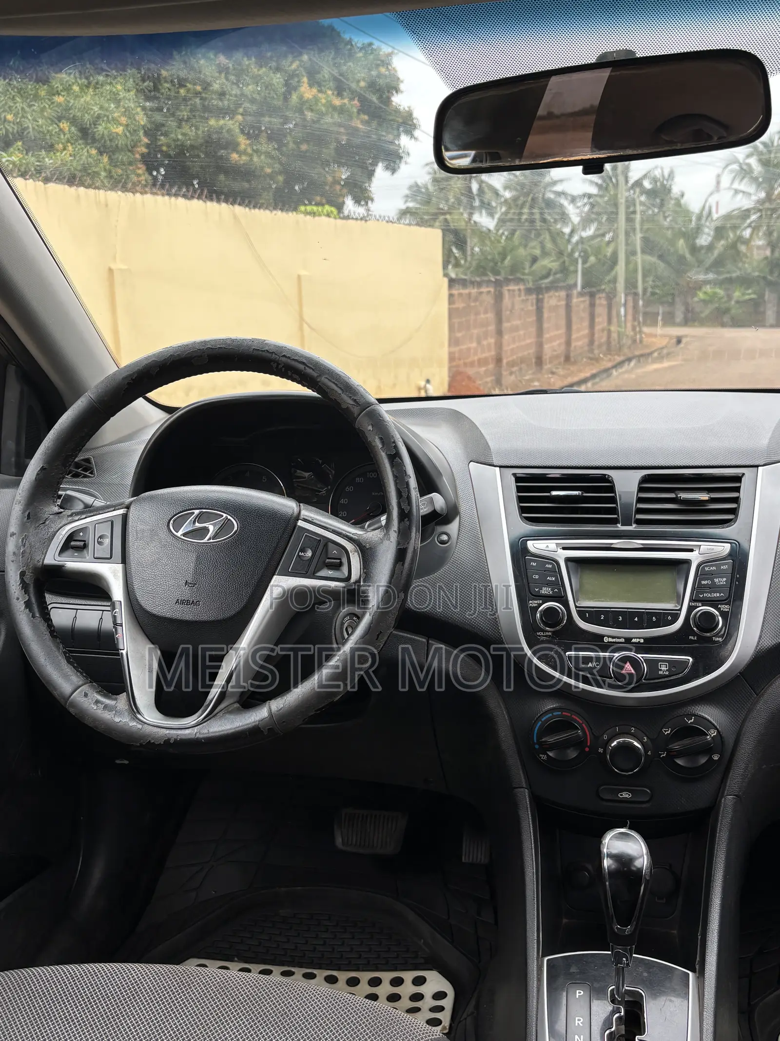Hyundai Accent 2011 Black