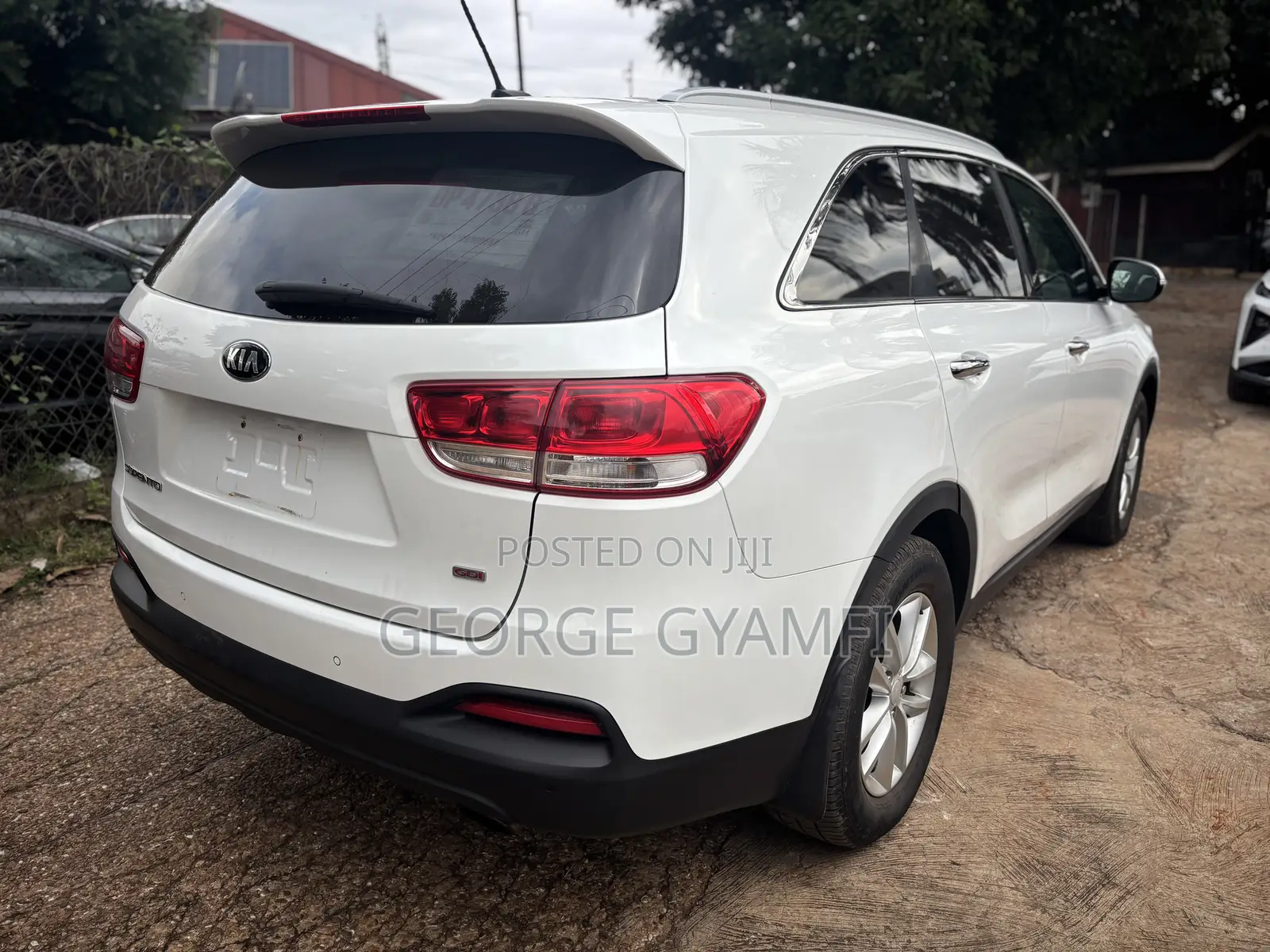 Kia Sorento 2.4L LX AWD 2017 White