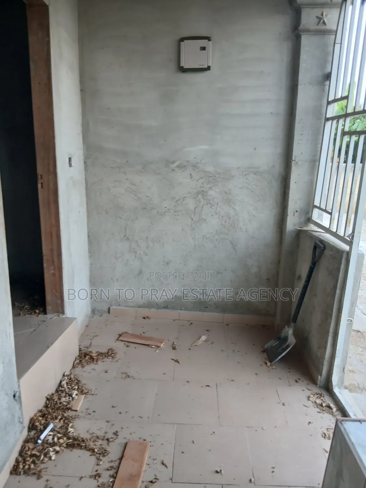 1bdrm Apartment in Born To Pray Estate, Ejisu-Juaben Municipal for rent