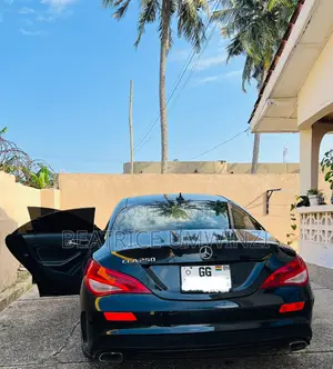 Mercedes-Benz CLA-Class 2018 Black