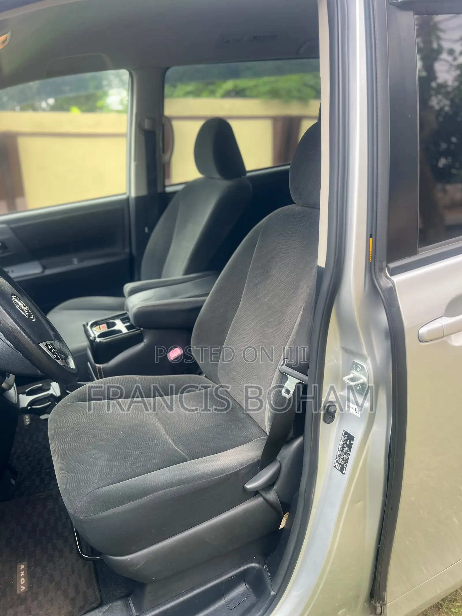 Toyota TownAce 2013 Silver