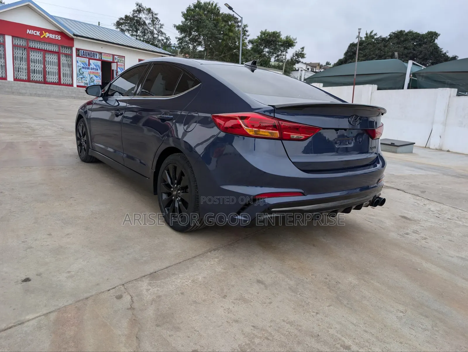 Hyundai Elantra Sport Sedan FWD (1.6L 4cyl 6M) 2017 Blue