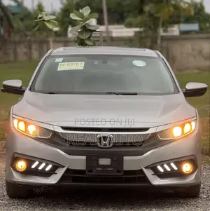 Honda Civic EX 4dr Sedan (2.0L 4cyl) 2017 Silver