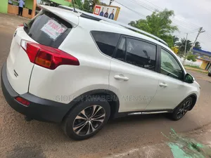 Toyota RAV4 2014 White