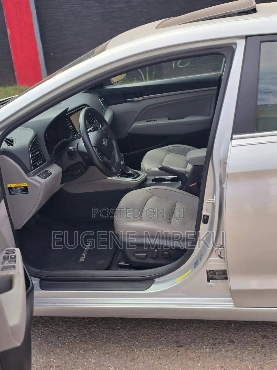 Hyundai Elantra 2017 Silver