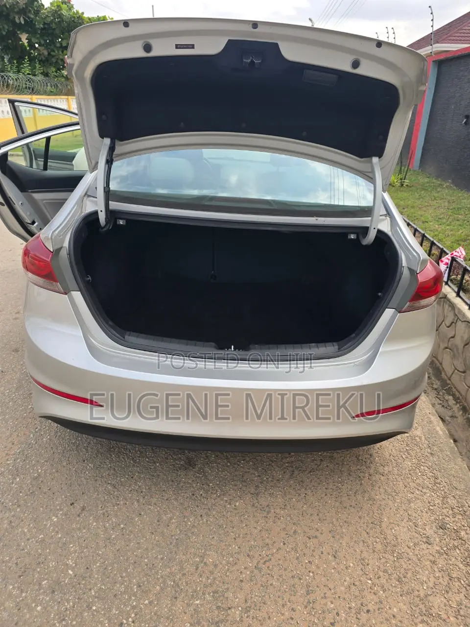 Hyundai Elantra 2017 Silver