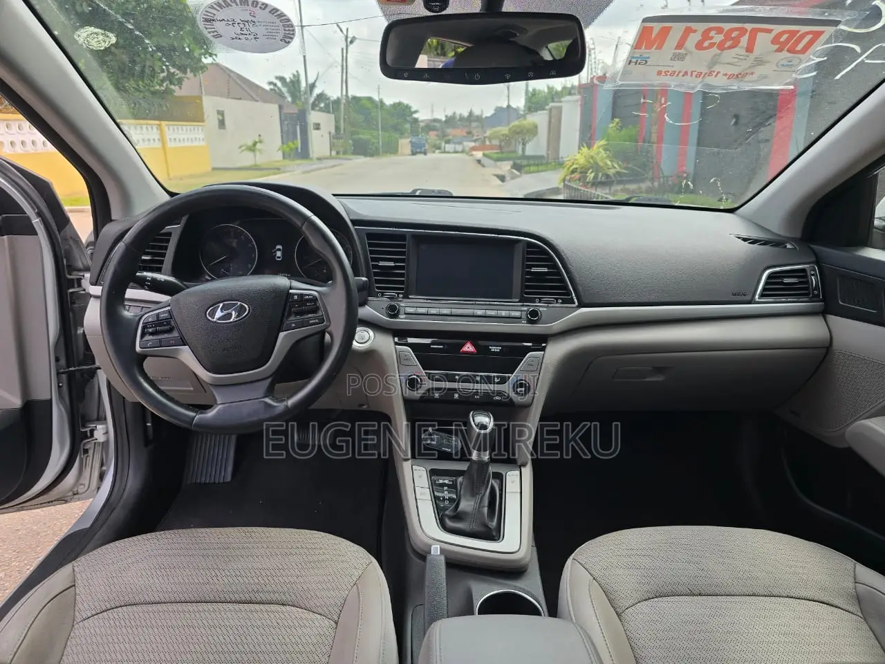 Hyundai Elantra 2017 Silver