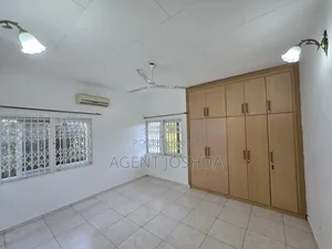 3bdrm Townhouse/Terrace in Regimanuel Golden for sale